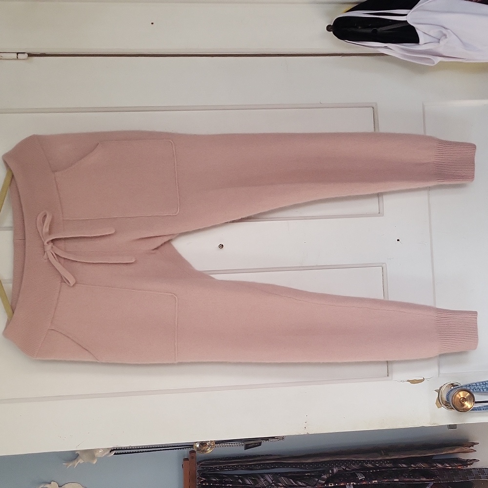 White & Warren Women's Pink Cashmere Knit Jogger Pants